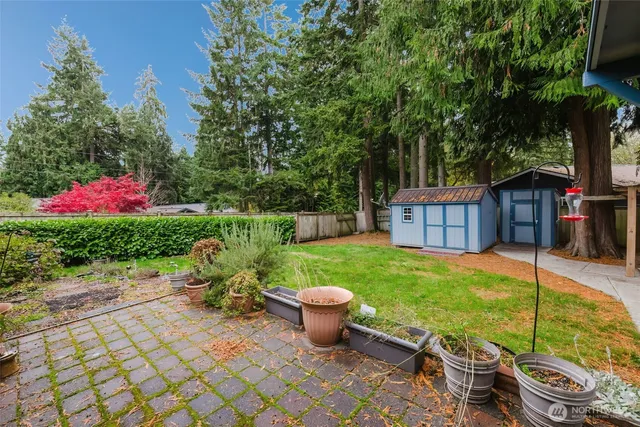 $550,000 | 7600 Sandy Way Northeast, Poulsbo, WA 98370