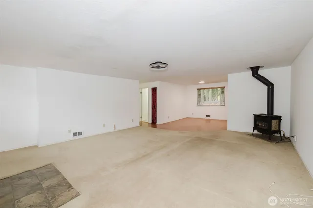 $550,000 | 7600 Sandy Way Northeast, Poulsbo, WA 98370