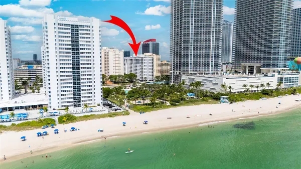$339,500 | 1849 South Ocean Drive, Unit 711, Hallandale Beach, FL 33009