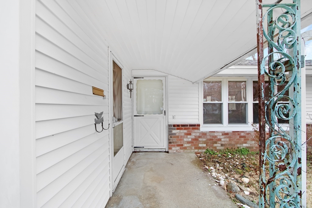 12 Dix Road Brockton, MA 02302 - Photo 22 of 26