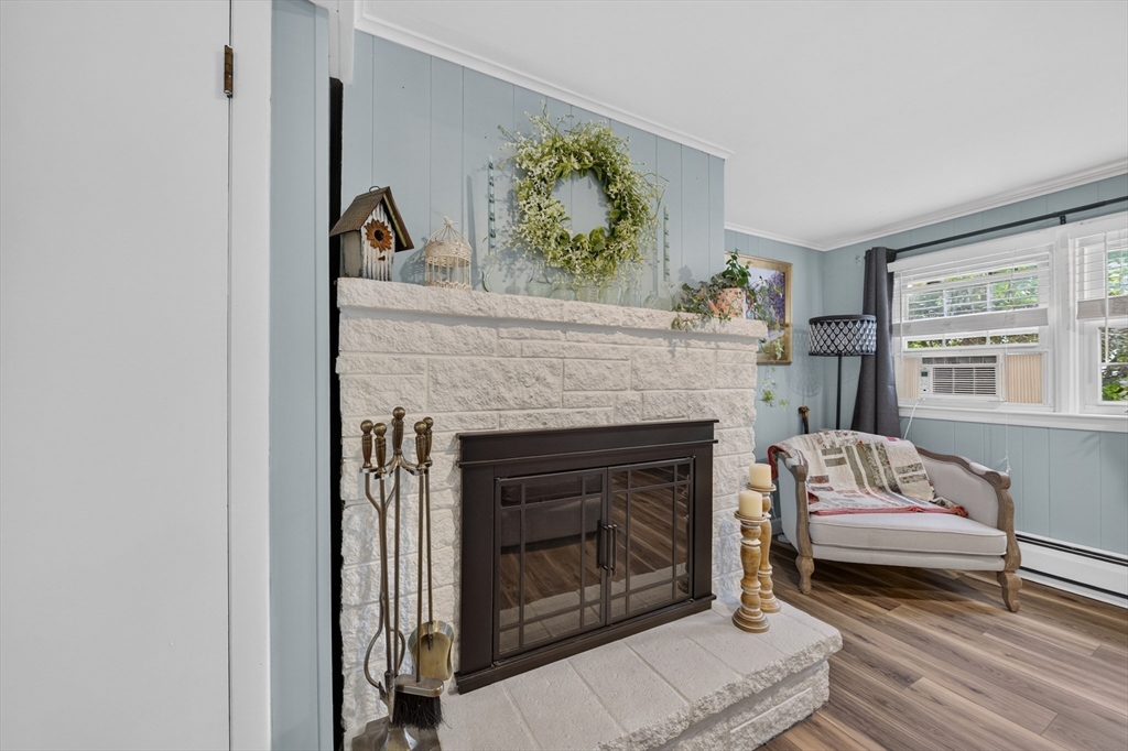 7 Englewood Road Coventry, RI 02816 - Photo 5 of 22