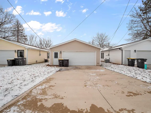 $249,000 | 2429 Dodge Avenue, Fort Wayne, IN 46805