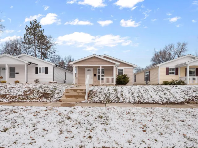 $249,000 | 2429 Dodge Avenue, Fort Wayne, IN 46805