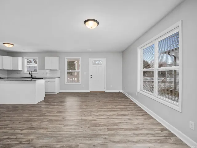 $249,000 | 2429 Dodge Avenue, Fort Wayne, IN 46805