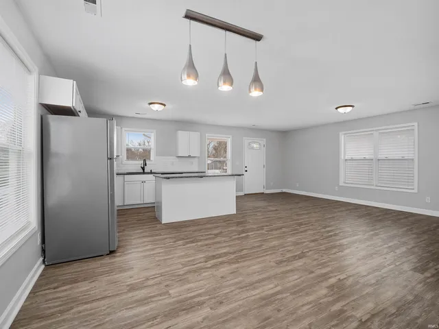 $249,000 | 2429 Dodge Avenue, Fort Wayne, IN 46805