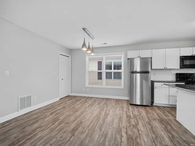 $249,000 | 2429 Dodge Avenue, Fort Wayne, IN 46805