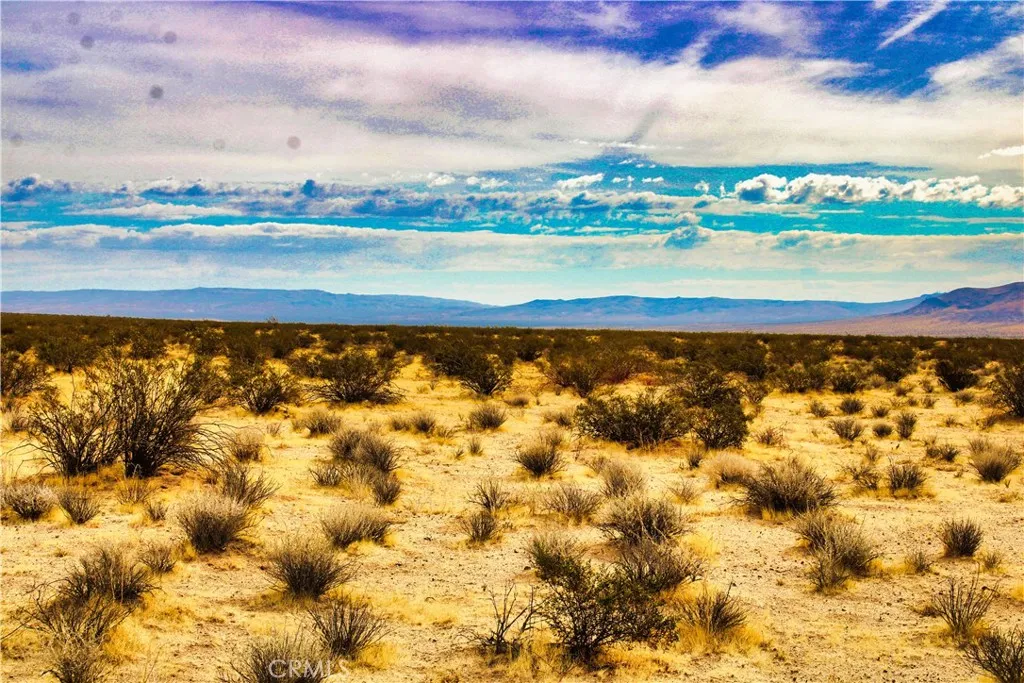 777 Valley Wells Road Hinkley, CA 92347 - Photo 22 of 50 a view of an ocean and beach