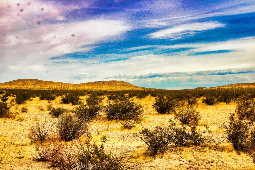 777 Valley Wells Road Hinkley, CA 92347 - Photo 39 of 50 a view of an ocean