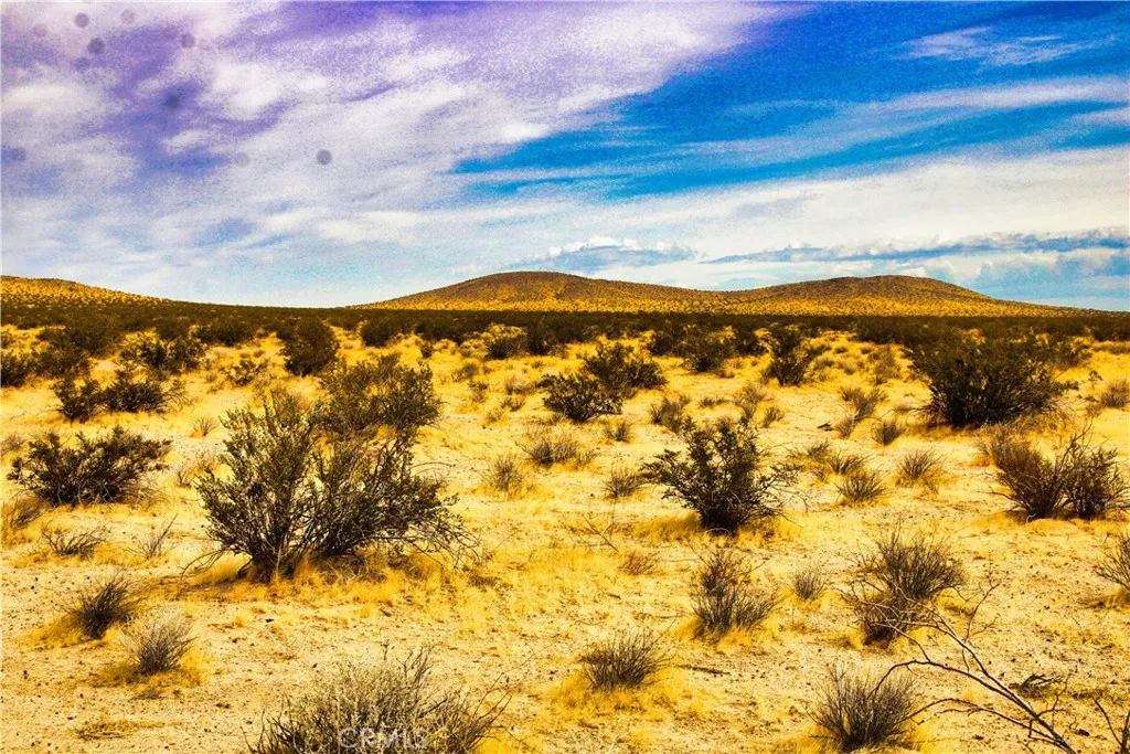 777 Valley Wells Road Hinkley, CA 92347 - Photo 45 of 50 a view of ocean