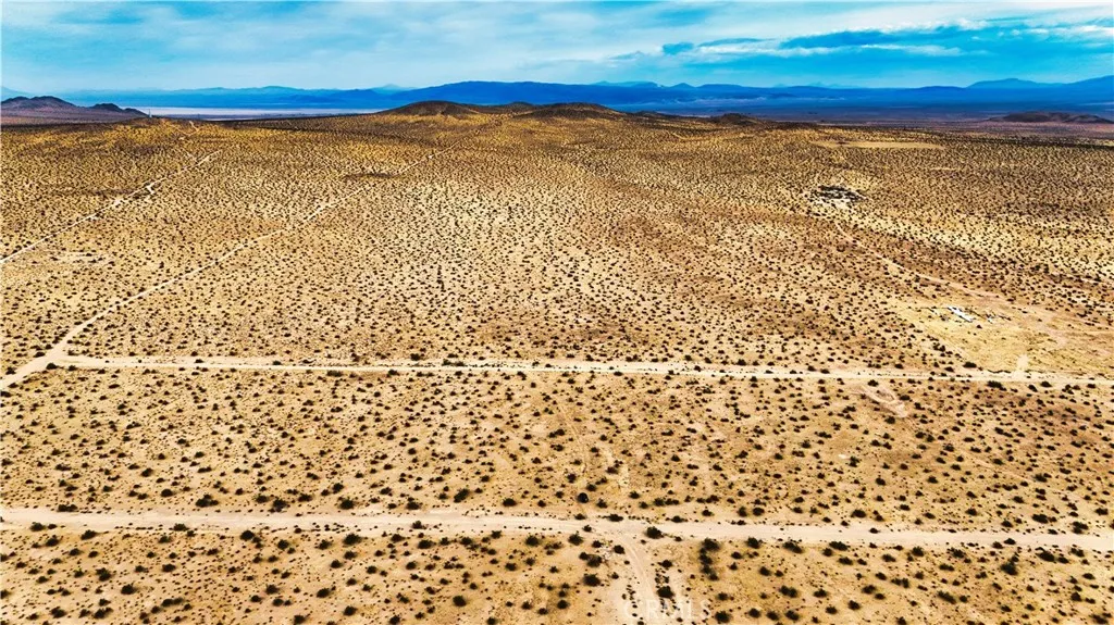 777 Valley Wells Road Hinkley, CA 92347 - Photo 46 of 50 a view of beach and ocean