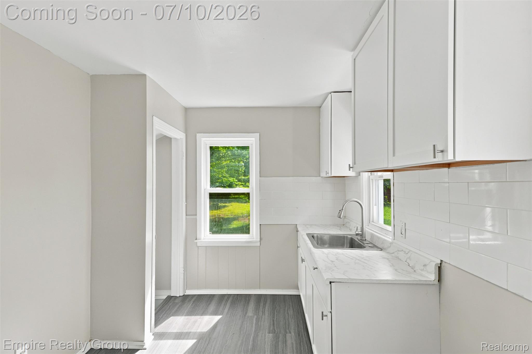 11696 Fielding Street Detroit, MI 48228 - Photo 9 of 21 039.jpg