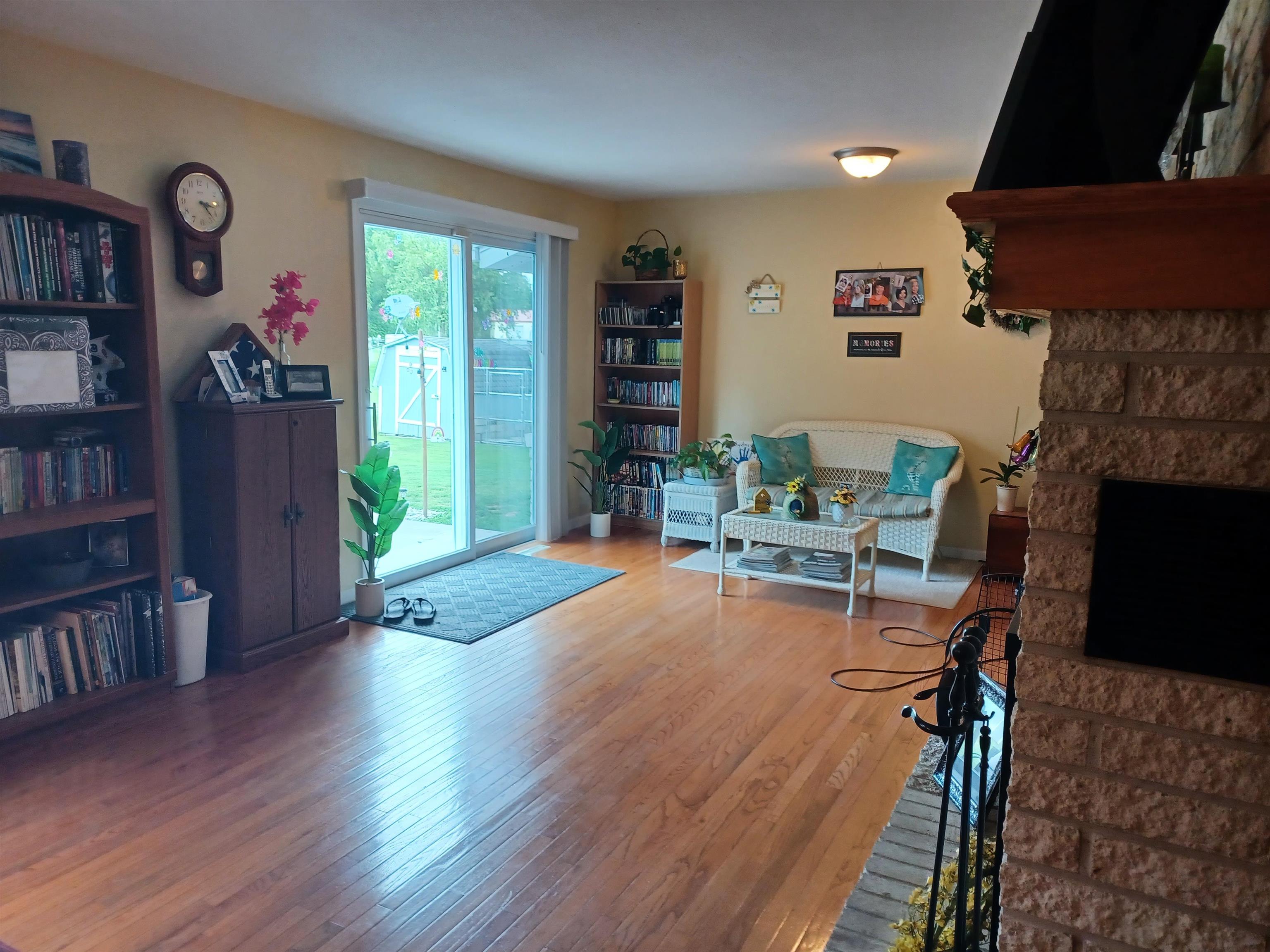 360 West Gordonville Road Midland, MI 48640 - Photo 37 of 94