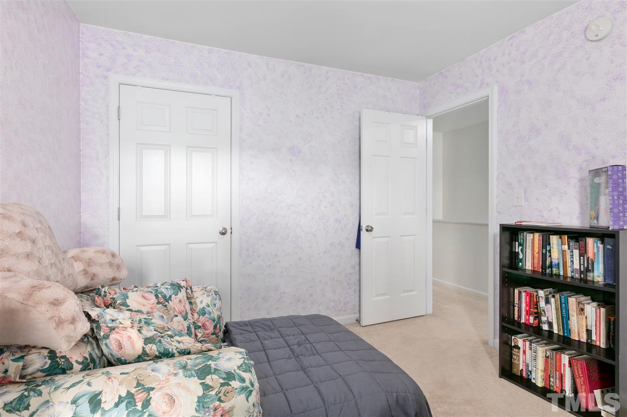 2154 Metacomet Way Raleigh, NC 27604 - Photo 15 of 30
