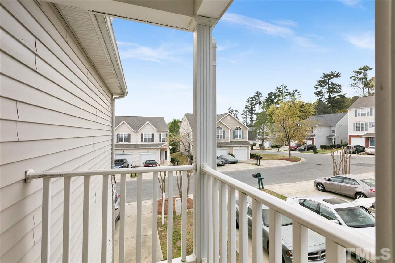 2154 Metacomet Way Raleigh, NC 27604 - Photo 17 of 30