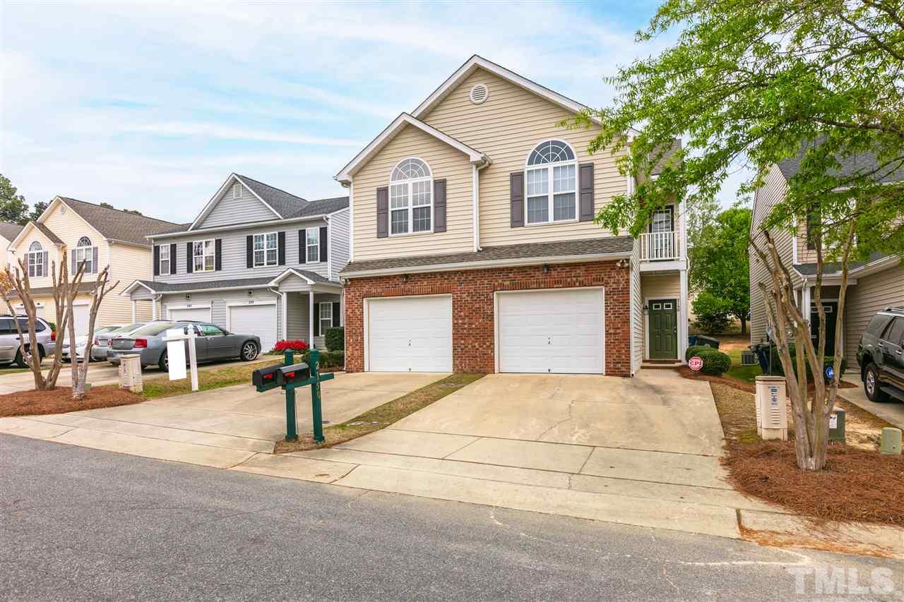 2154 Metacomet Way Raleigh, NC 27604 - Photo 3 of 30
