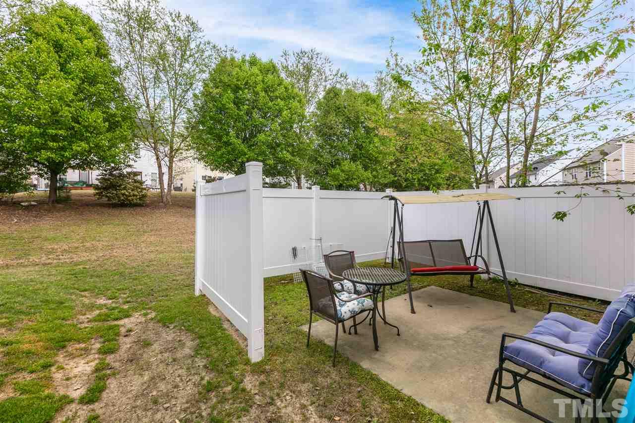 2154 Metacomet Way Raleigh, NC 27604 - Photo 26 of 30