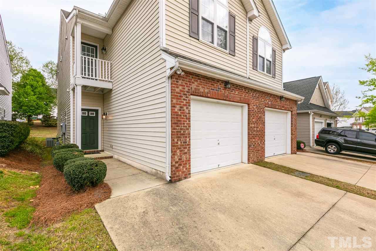 2154 Metacomet Way Raleigh, NC 27604 - Photo 4 of 30