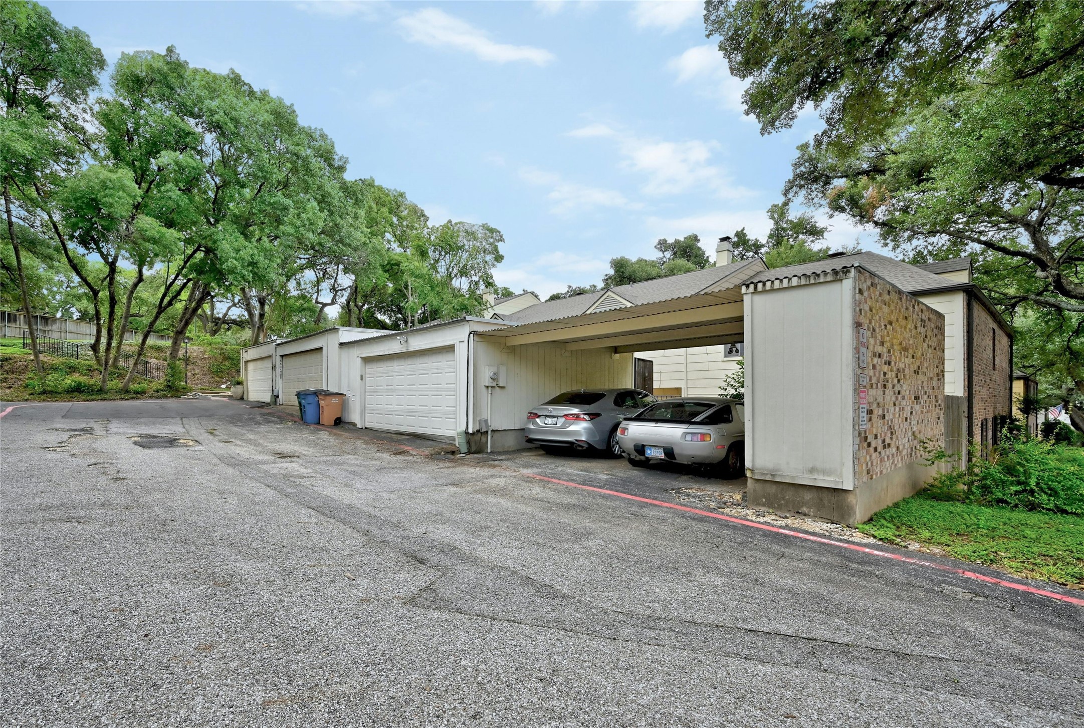 6637 Valleyside Road Austin, TX 78731 - Photo 27 of 27