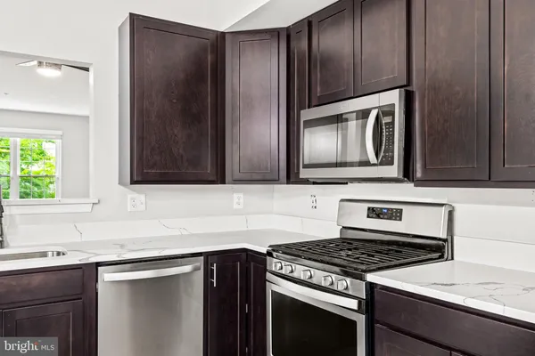 $2,800 | 1 Harbour Heights Drive, Unit 1, Annapolis, MD 21401