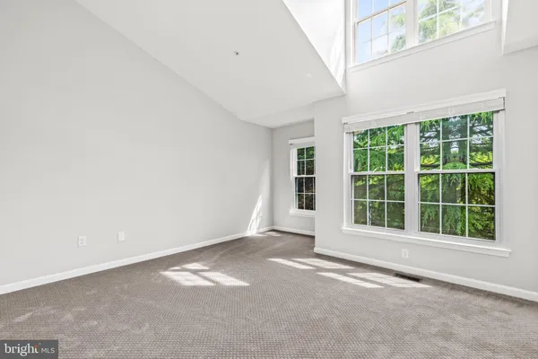 $2,800 | 1 Harbour Heights Drive, Unit 1, Annapolis, MD 21401