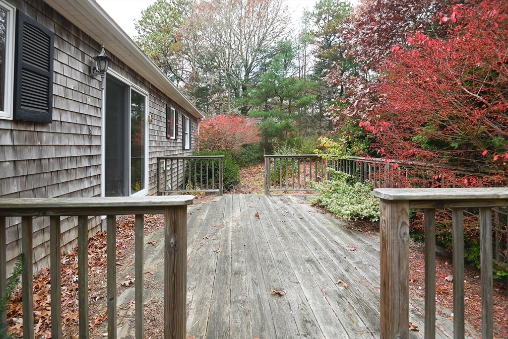 73 Braeburn Court Falmouth, MA 02536 - Photo 12 of 12