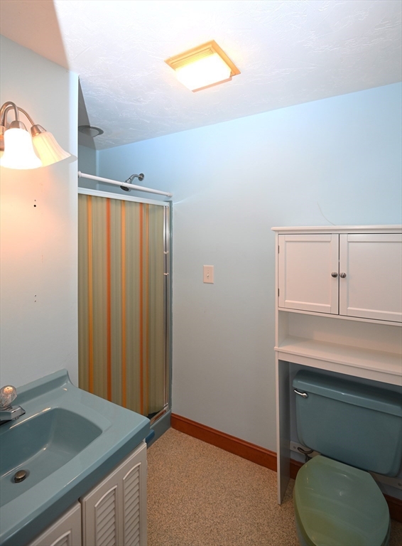 73 Braeburn Court Falmouth, MA 02536 - Photo 6 of 12