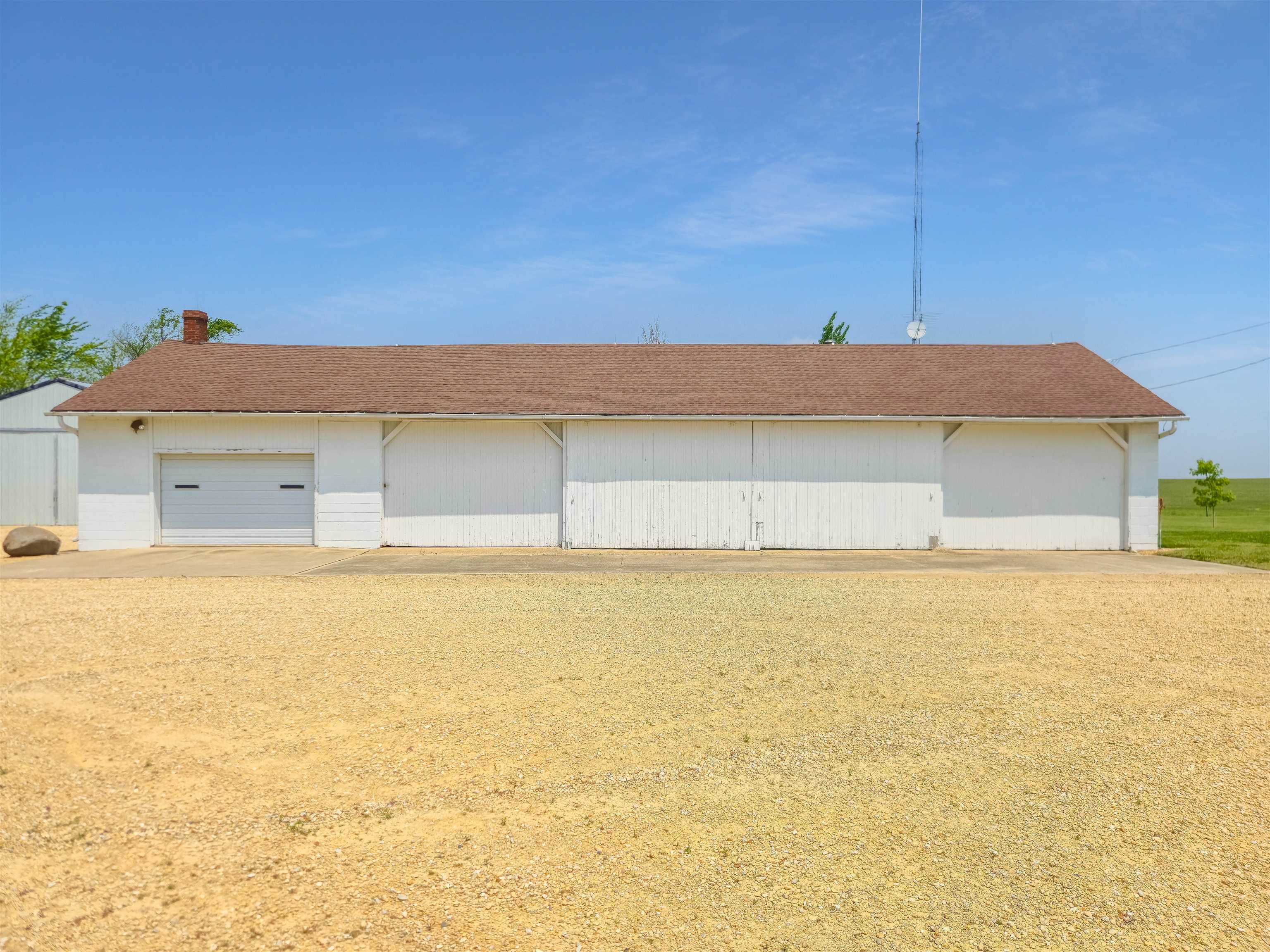 10225 North Brookville Road Shannon, IL 61078 - Photo 38 of 65