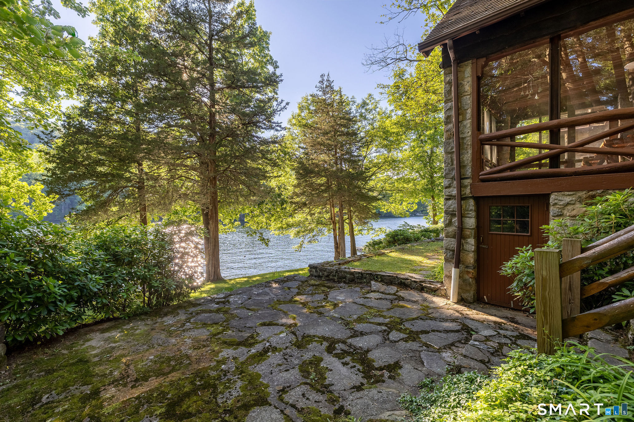 23 Echo Drive New Milford, CT 06776 - Photo 2 of 39