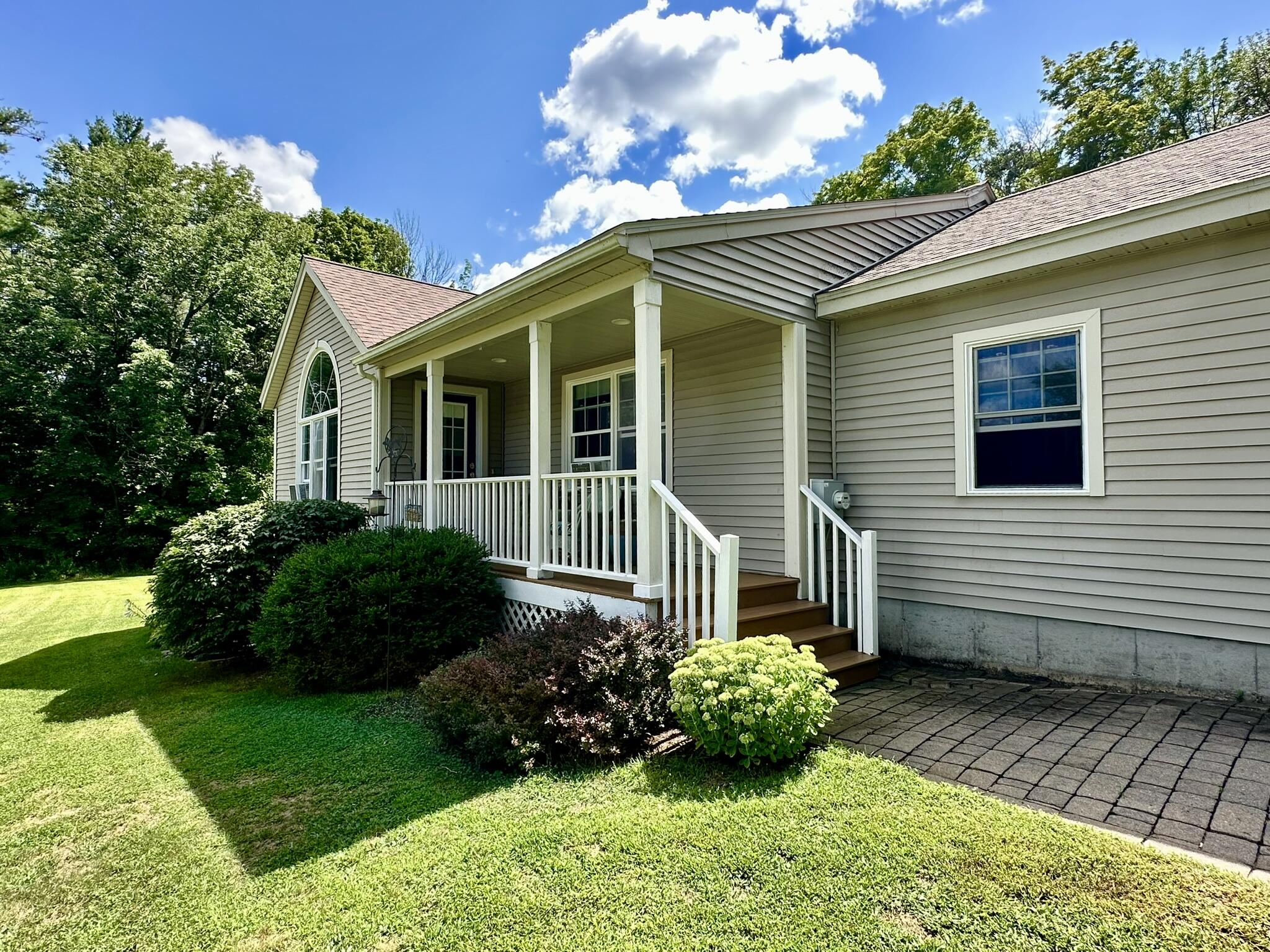 31 Hazen Drive Springvale, ME 04083 - Photo 14 of 53 IMG_3277