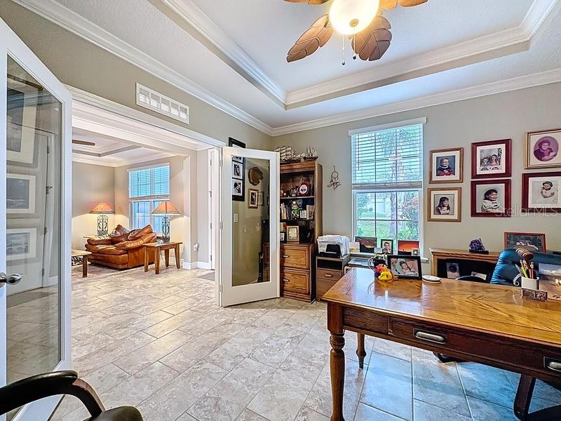 10148 Florence Ridge Drive Clermont, FL 34711 - Photo 7 of 47 a living room with furniture