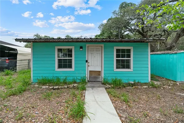 $169,000 | 921 North Terry Street, Rockport, TX 78382