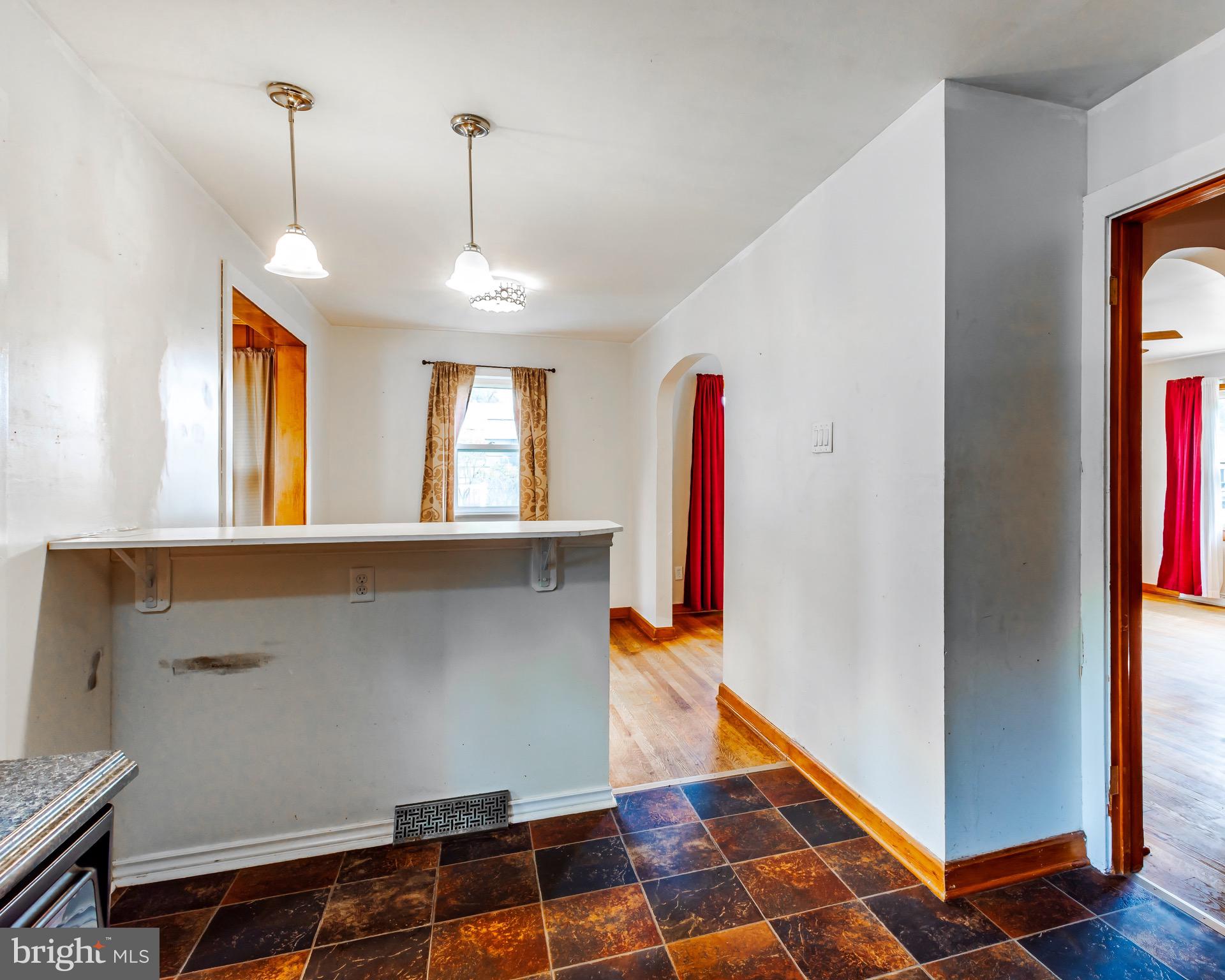 230 Adams Avenue Pitman, NJ 08071 - Photo 9 of 25 Peninsula