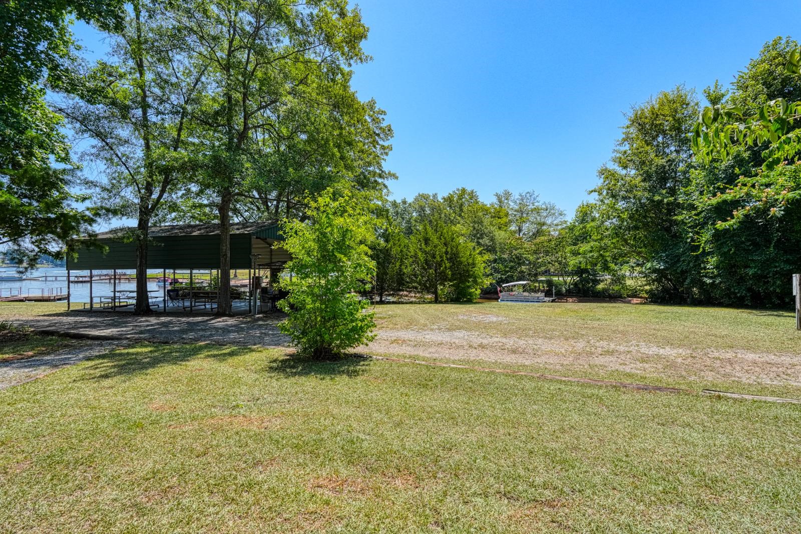 322-326 Crow Road Inman, SC 29349 - Photo 9 of 28