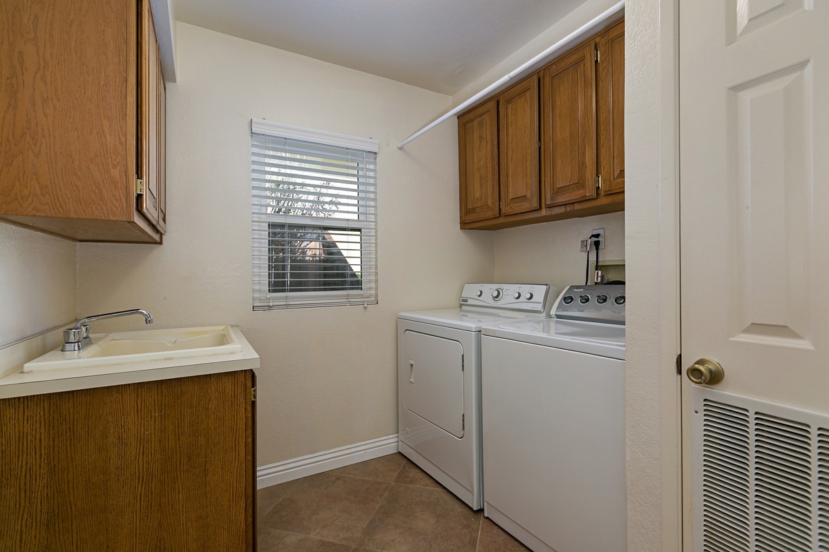 1116 Cottontail Road Vista, CA 92081 - Photo 14 of 22 Gallery Image 14