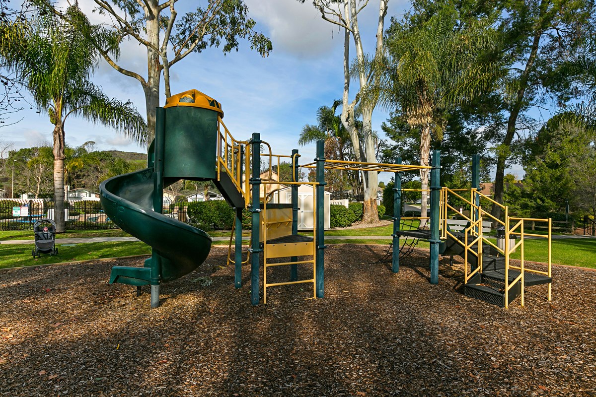 1116 Cottontail Road Vista, CA 92081 - Photo 20 of 22 Gallery Image 20