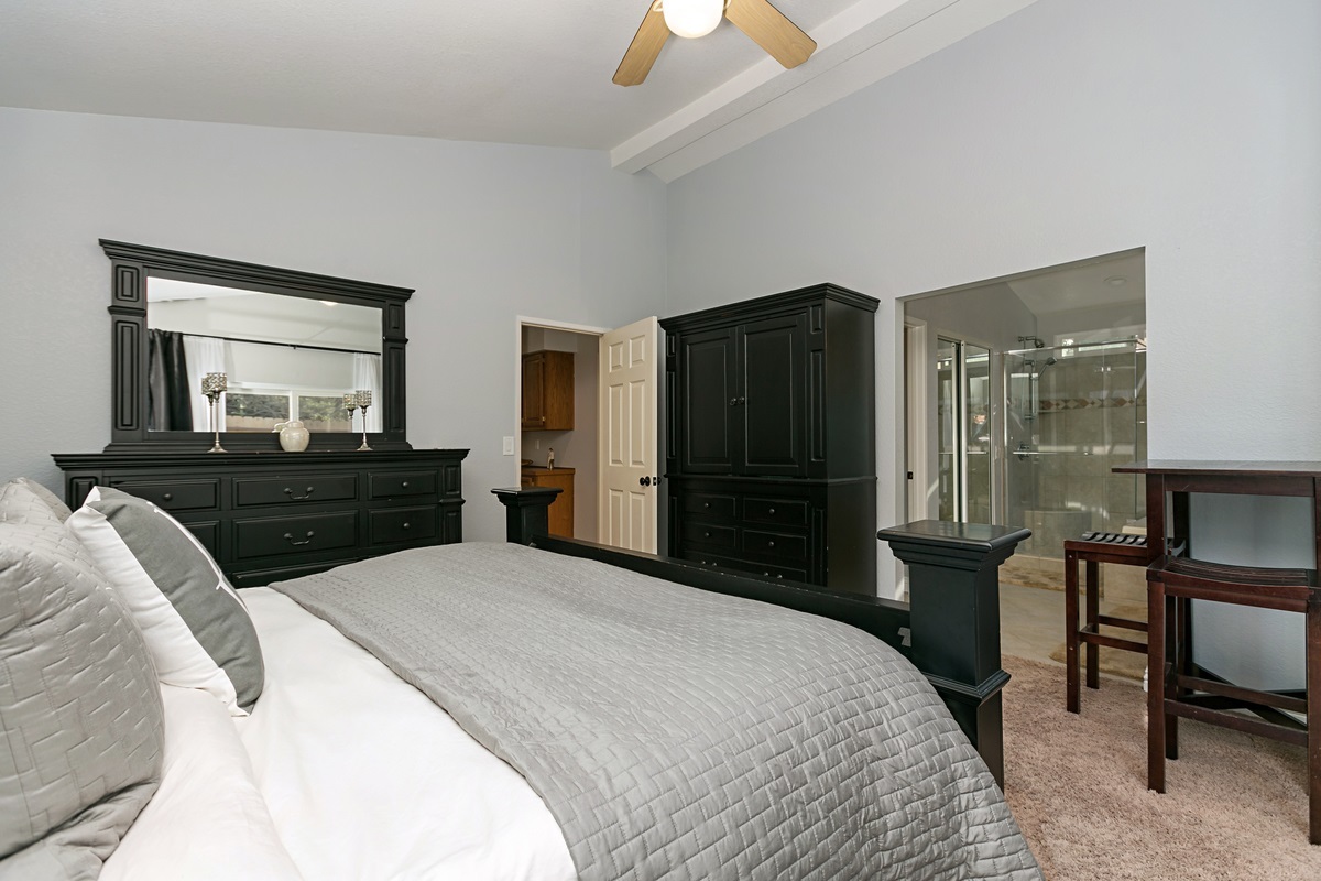 1116 Cottontail Road Vista, CA 92081 - Photo 10 of 22 Gallery Image 10