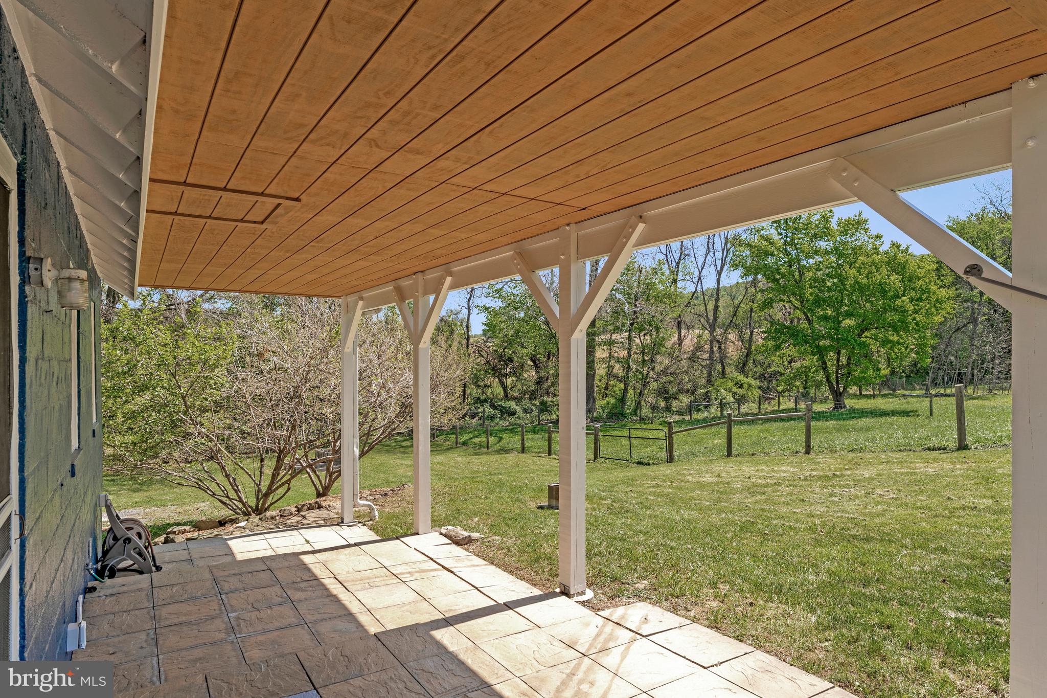 36333 Stony Point Road Purcellville, VA 20132 - Photo 27 of 55 Gallery Image 27