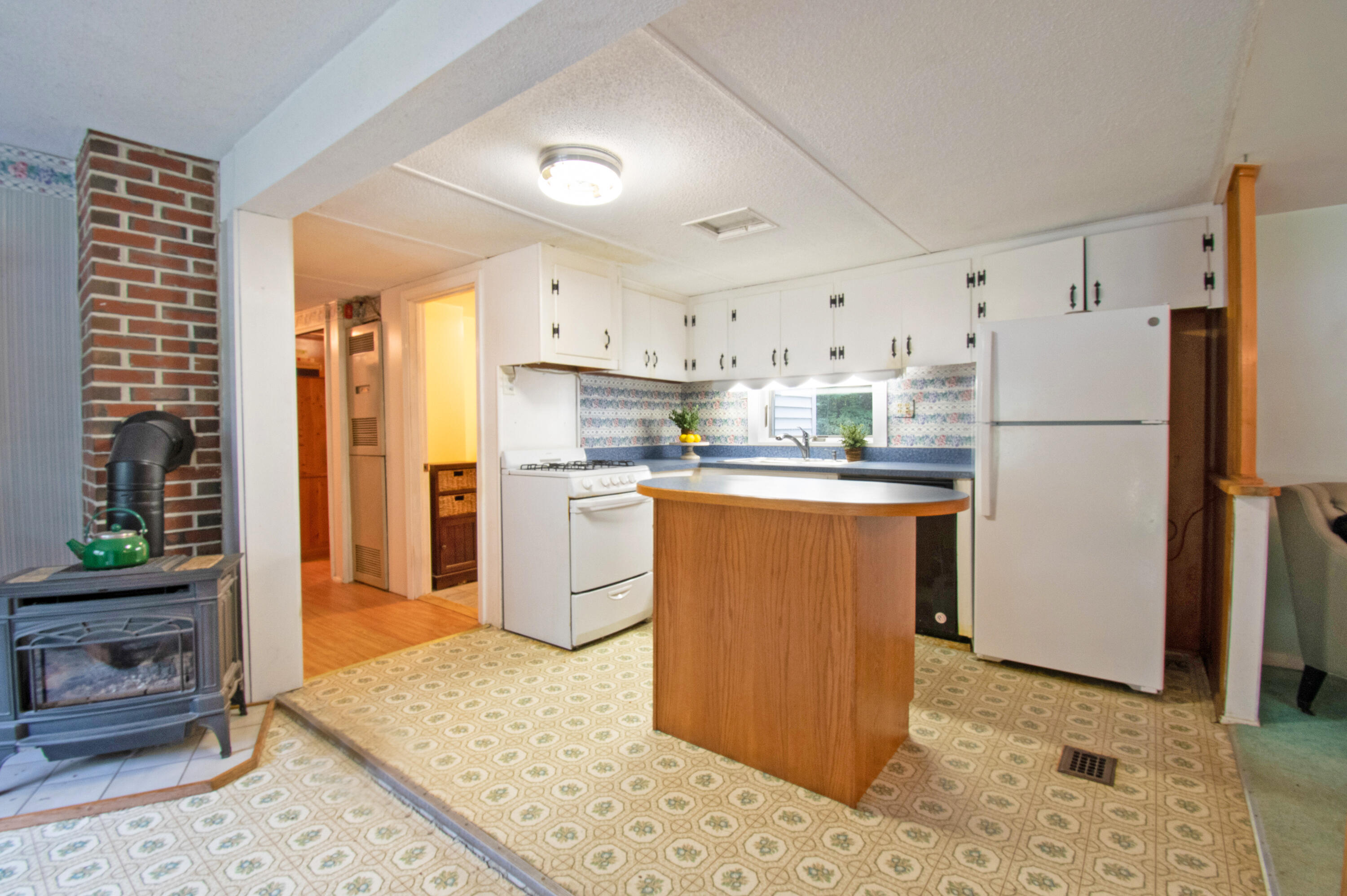 399 Tobey Road New Gloucester, ME 04260 - Photo 7 of 26 399TobeyRd.NewGloucester-13