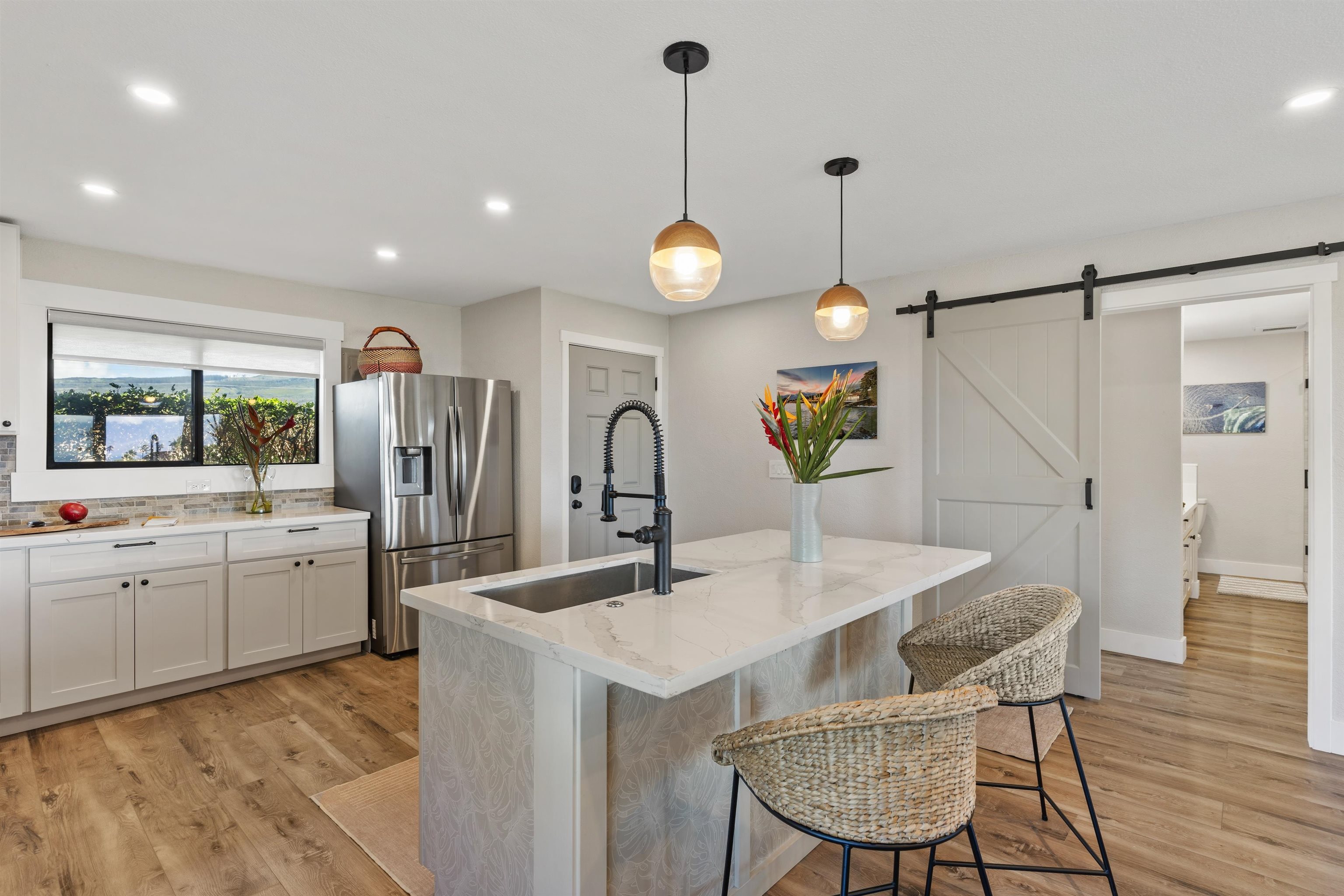 150 Puukolii Road, Unit 43 Lahaina, HI 96761 - Photo 4 of 31 a kitchen with refrigerator and sink