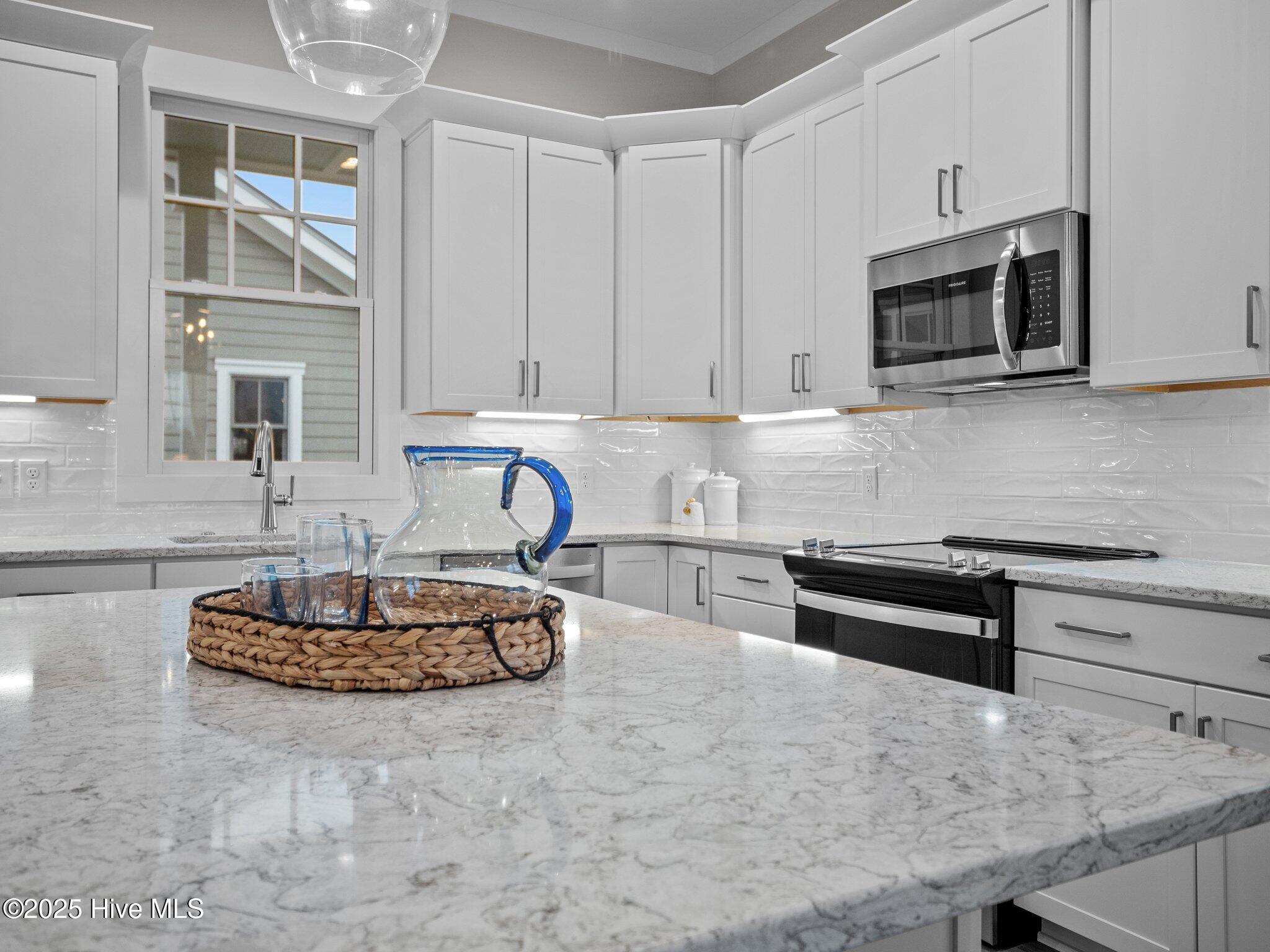 214 Ward Road Swansboro, NC 28584 - Photo 6 of 43 Kitchen