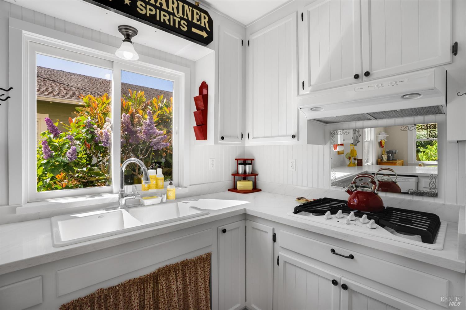 931 Humboldt Street Santa Rosa, CA 95404 - Photo 20 of 61