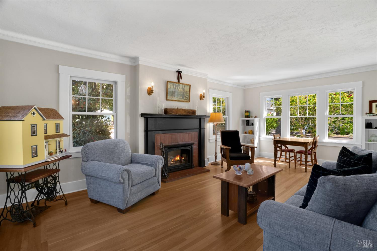 931 Humboldt Street Santa Rosa, CA 95404 - Photo 10 of 61