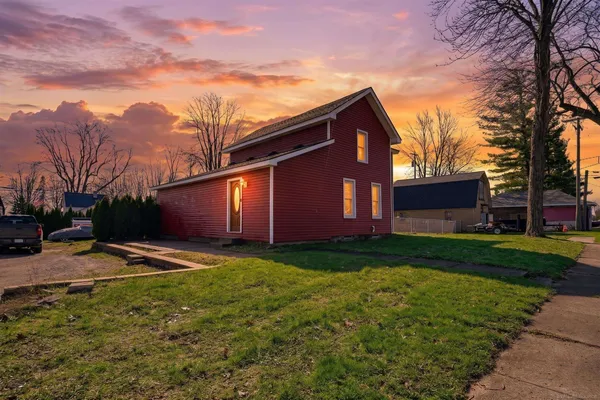 $200,000 | 13895 Church Road, Allenton, MI 48002
