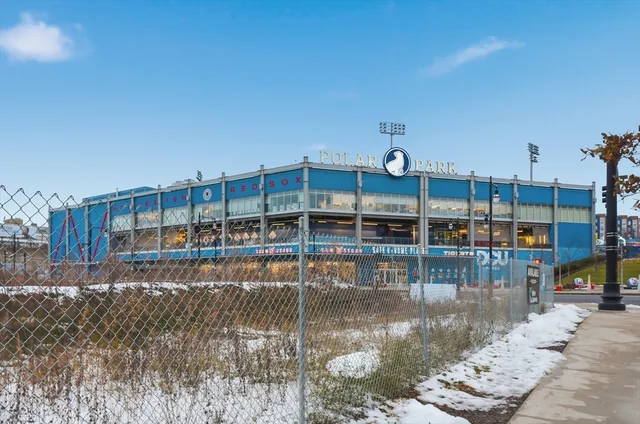 $155,000 | 70 Southbridge Street, Unit 310, Worcester, MA 01608