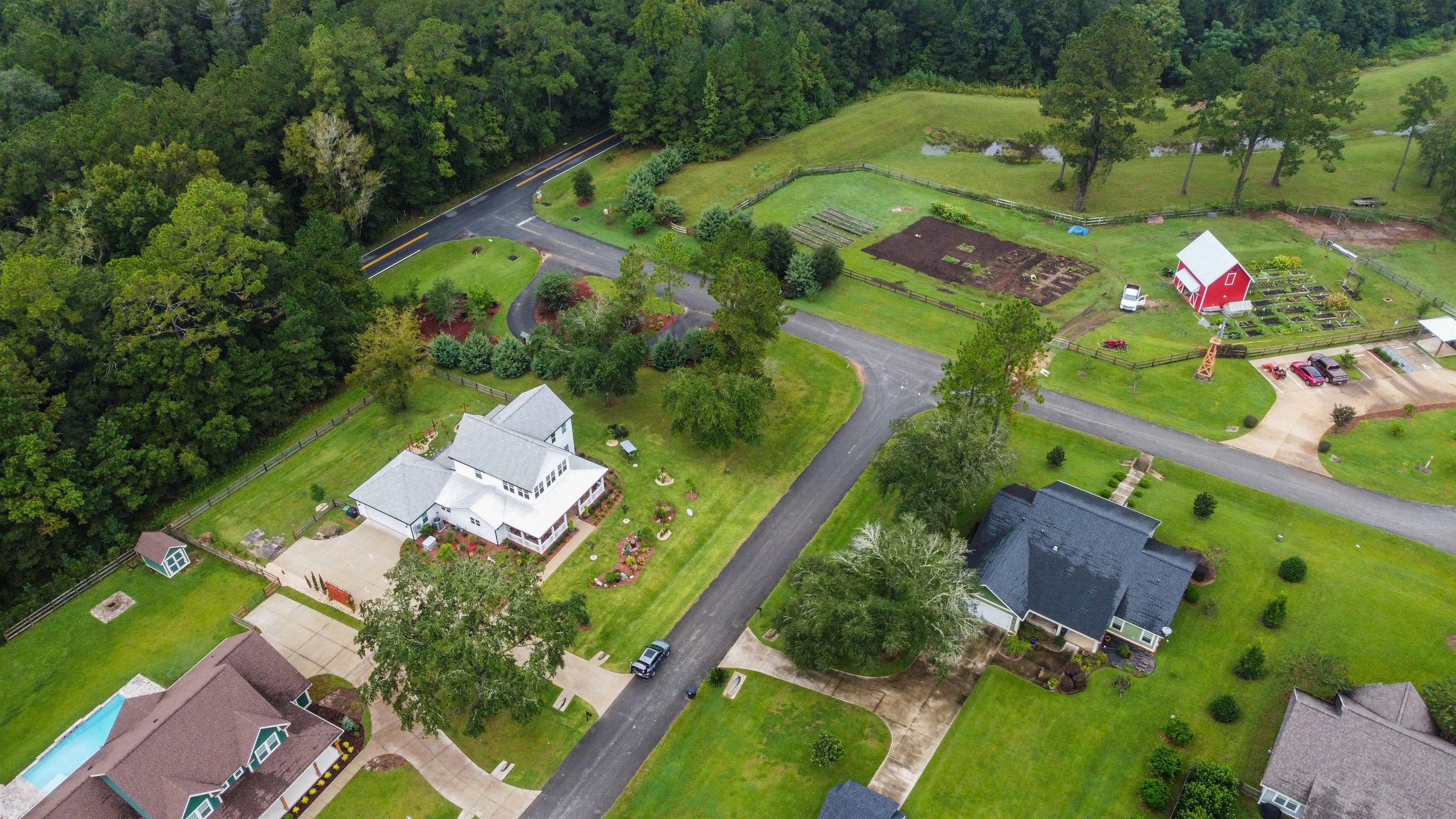 5104 Bonnie Lake Road Tallahassee, FL 32311 - Photo 6 of 36