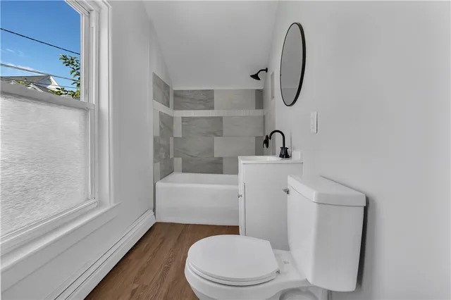 $1,700 | 415 Broad Street, Unit 2, Cumberland, RI 02864