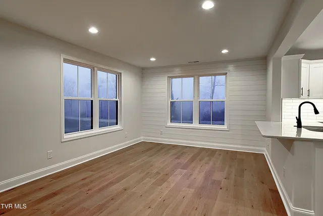 $449,900 | 224 Dry Kiln Court, Johnson City, TN 37615