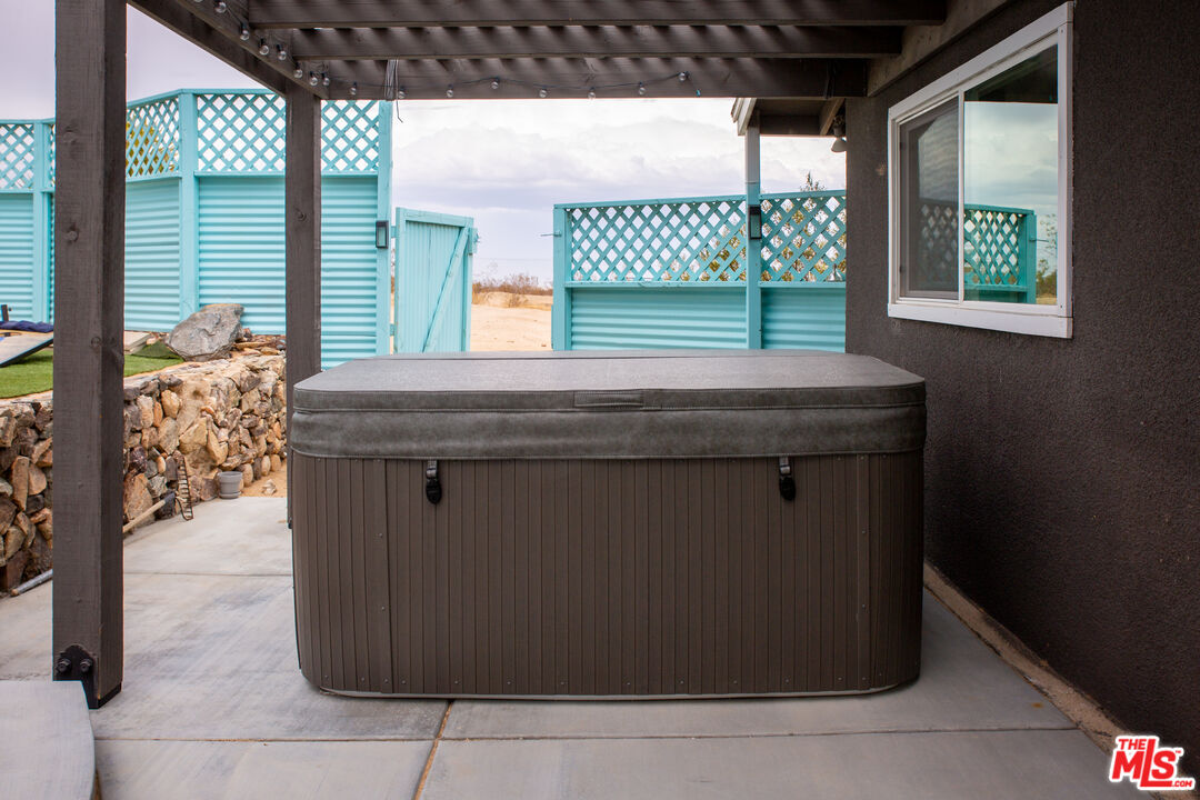 2651 Foxy Flats Road Joshua Tree, CA 92252 - Photo 5 of 61