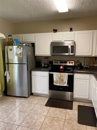 $1,800 | 611 Linnet Court, Kissimmee, FL 34759