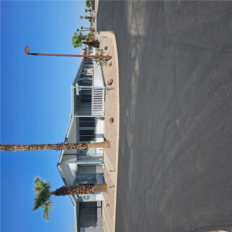 View of manufactured / mobile home